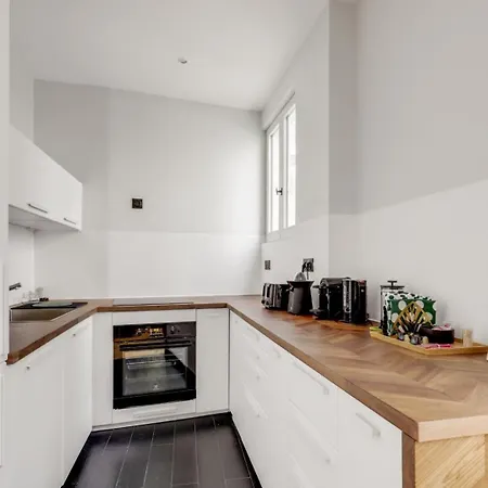 Appartement 168 M - Superbe A *