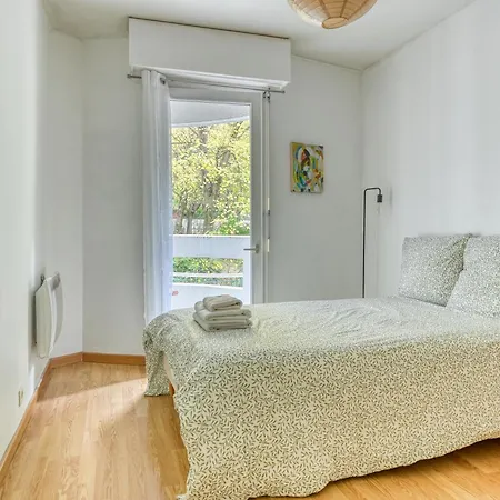 Appartement 3 Bedroom With Balconies *