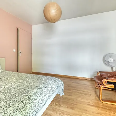 3 Bedroom With Balconies Apartamento *
