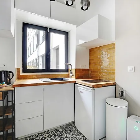 Classy Studio - Marais Bastille Apartment *