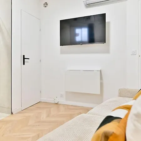 Apartment Proche Wagram - Iii