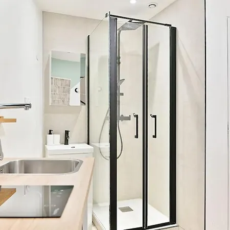 Proche Wagram - Iii Apartment *