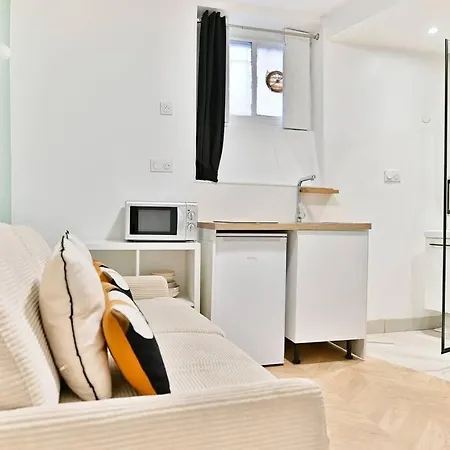 Apartment Proche Wagram - Iii