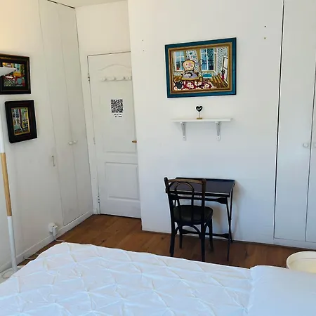 Chambre Chez L'habitant, Pierre Homestay