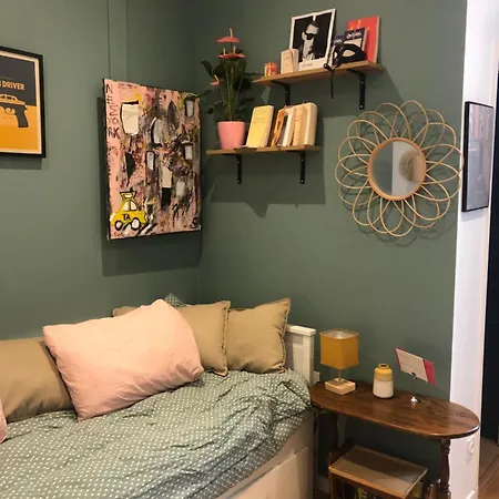 Homestay Studette Au Coeur Du Marais