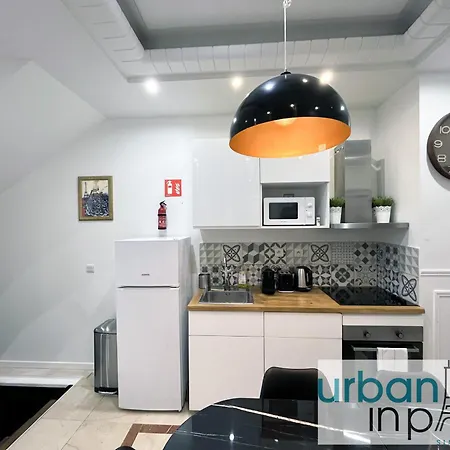 Apartment 80 - Cinema Sebastopol