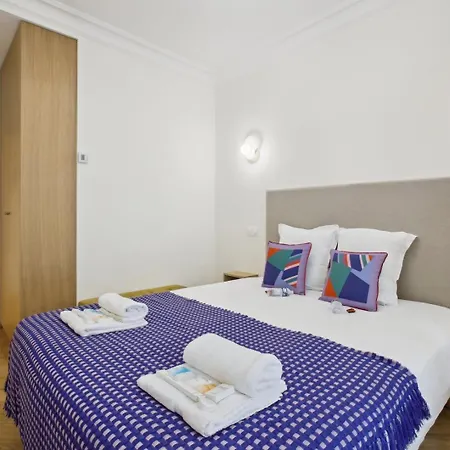 268 - Superb In Apartment Paris