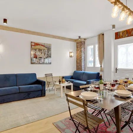 Apartment 245 Mercedes - Superb In *