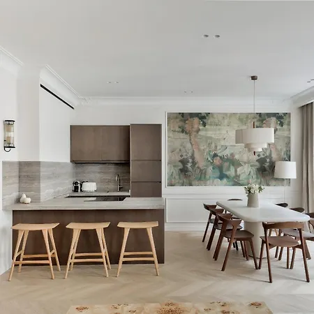 Urban Flat 191 - Luxury 3 Bedroom - Madeleine Appartement