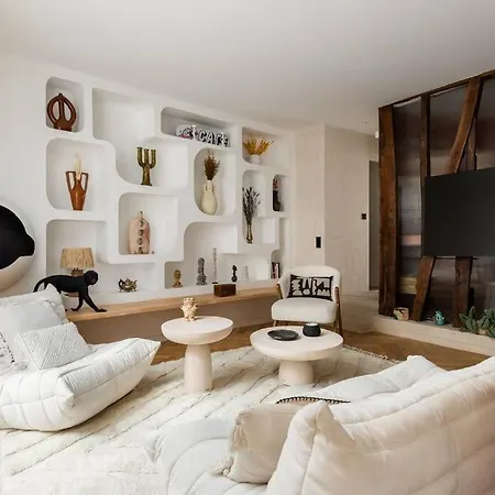Amazing Flat In An Amazing Montmartre Street * Paris