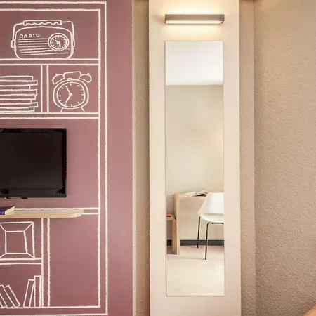 Ibis Gare Montparnasse 15eme Paris