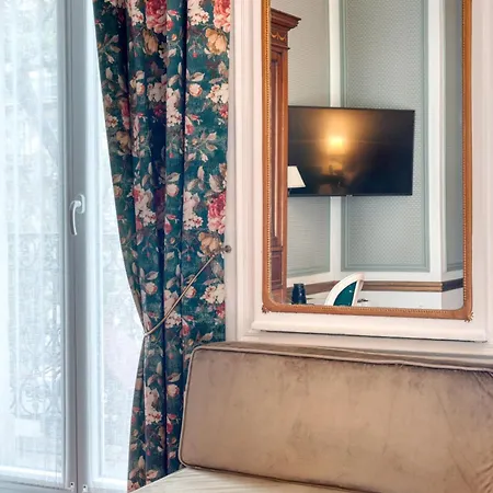 Hotel Belfast Paris