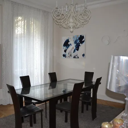 La D'auteuil, 16, Renovee * Parijs
