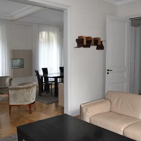 Séjour chez l'habitant La D'auteuil *