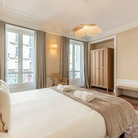 Rue De Rome By Sweett Paris