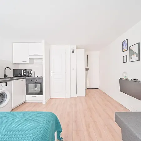 Apartment Centre - Republique
