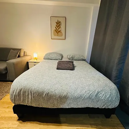 Necker Apartment *