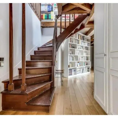 The Wonder - Duplex & Quiet - Piano -latin Quarter Apartment *
