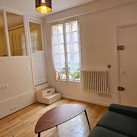 Appartement - Tour Eiffel *
