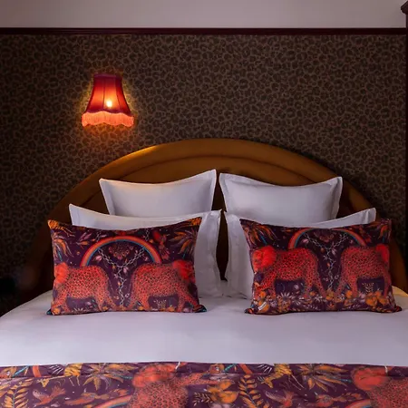 Hotel Ginette A La Folie &