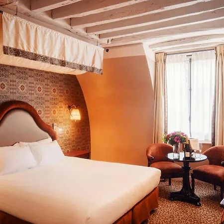 Odéon Saint Germain 4* Paris