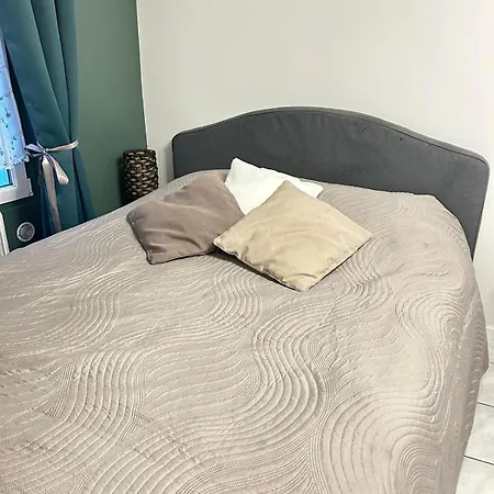 Confort Centre Apartment *