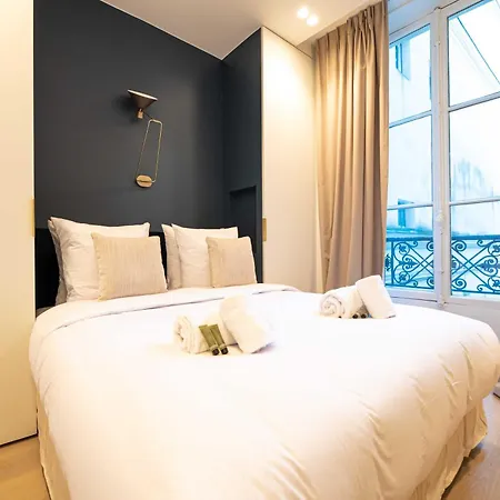 Apartment Exceptional With Ac-1br-4p-palais Garnier *