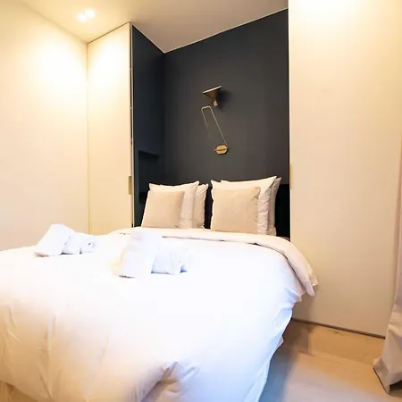 Exceptional With Ac-1br-4p-palais Garnier Apartment Paris