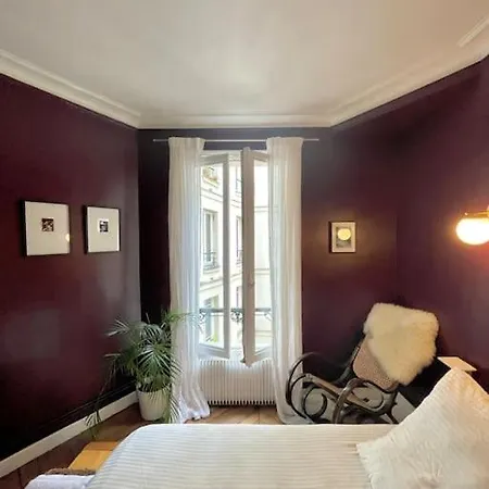 Parishome! Double Balcony, Art & Designer Touches Apartment Paris