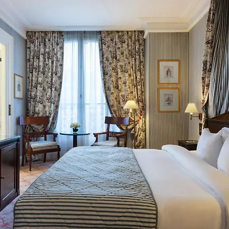 Hotel Le Dokhan's Arc De Triomphe, A Tribute Portfolio