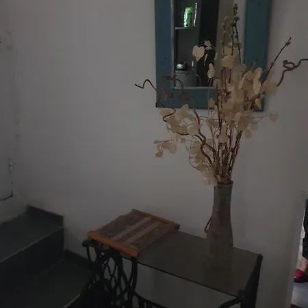 La Romantique Couette-café Paris
