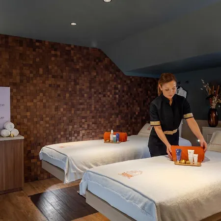 Grand Coeur Latin Hotel