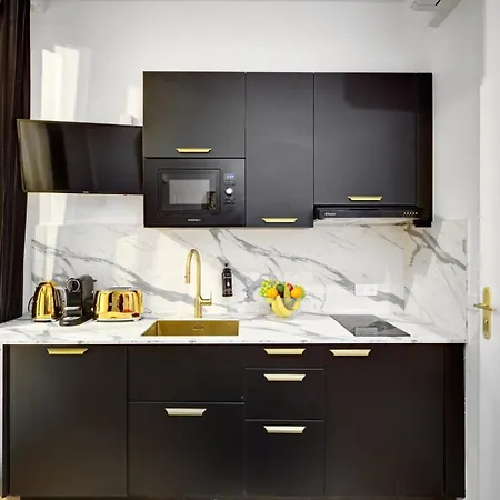 206 Hermes - Superb In Apartamento