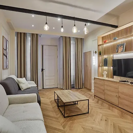 Sublime In The Heart Of 10 People Fbmar5 Apartment Paris