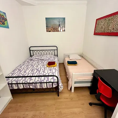 Apartment Coup De Coeur A Montmartre - Eugene Sue *
