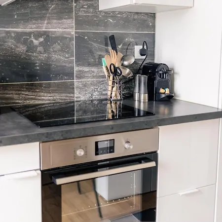 Dana's Parisian Loft Appartamento