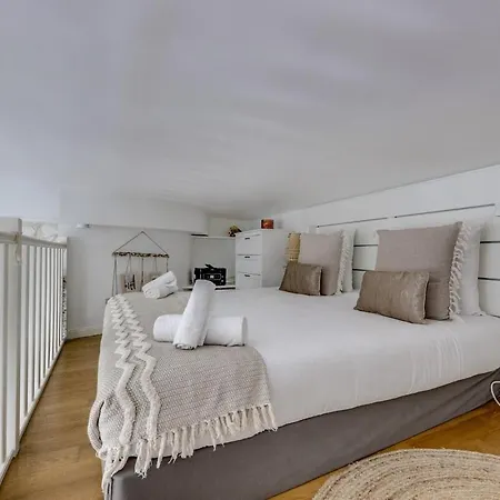 L'etxe - Duplex - Lumineux & Renove - St Germain Apartment