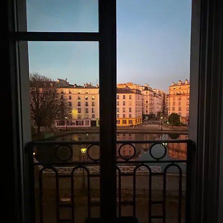 Apartment Spacieux Et Lumineux - Canal Saint Martin *