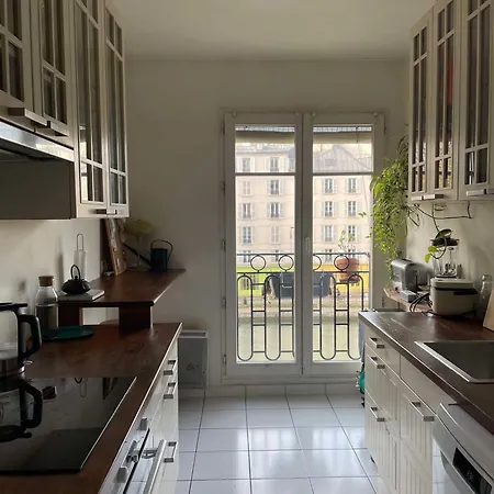 Apartment Spacieux Et Lumineux - Canal Saint Martin