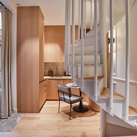 Sublim 1bdr Ac Arc De Triomphe Champs Elysees By Prestige *