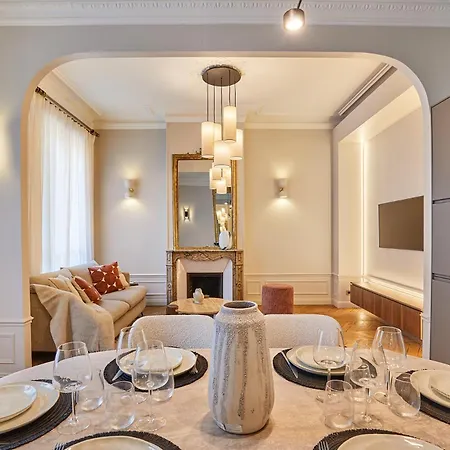 Amazing Saint Germain Des Pres With Ac By Prestige Appartement Parijs