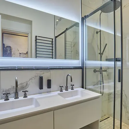 Appartement Amazing Saint Germain Des Pres With Ac By Prestige Parijs