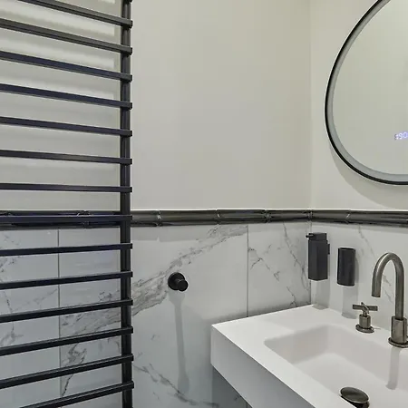 Amazing Saint Germain Des Pres With Ac By Prestige * Parijs