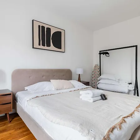 Cosy 2 Pieces Au Coeur Du 19e - 4p - Flat-guest Apartament *
