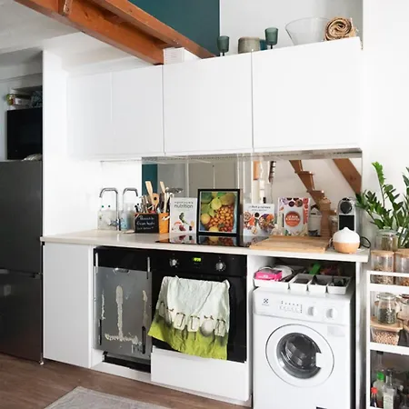 Charming For Two In The 10th Apartment Paris