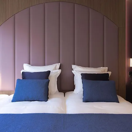 1.75 La Source Hotel 5*