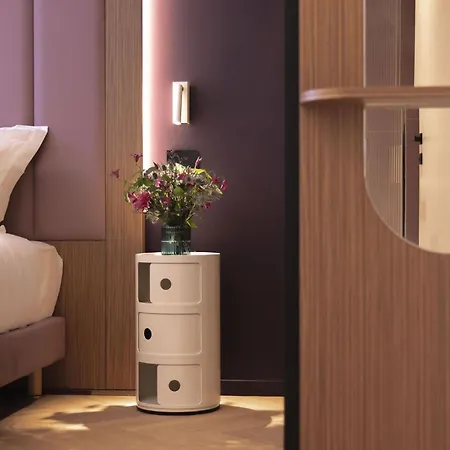 1.75 La Source Hotel Paris