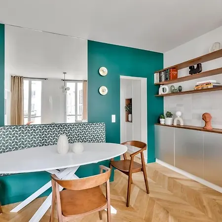 Apartment Luxe Et Architecture Au Centre De Pour 6 Pers