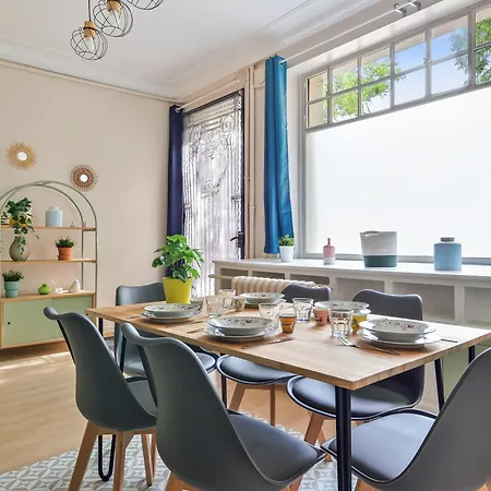 Elegant A 16e Apartment Paris