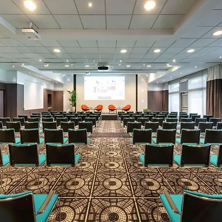Hotel Mercure Paris Porte De Versailles Expo 4*